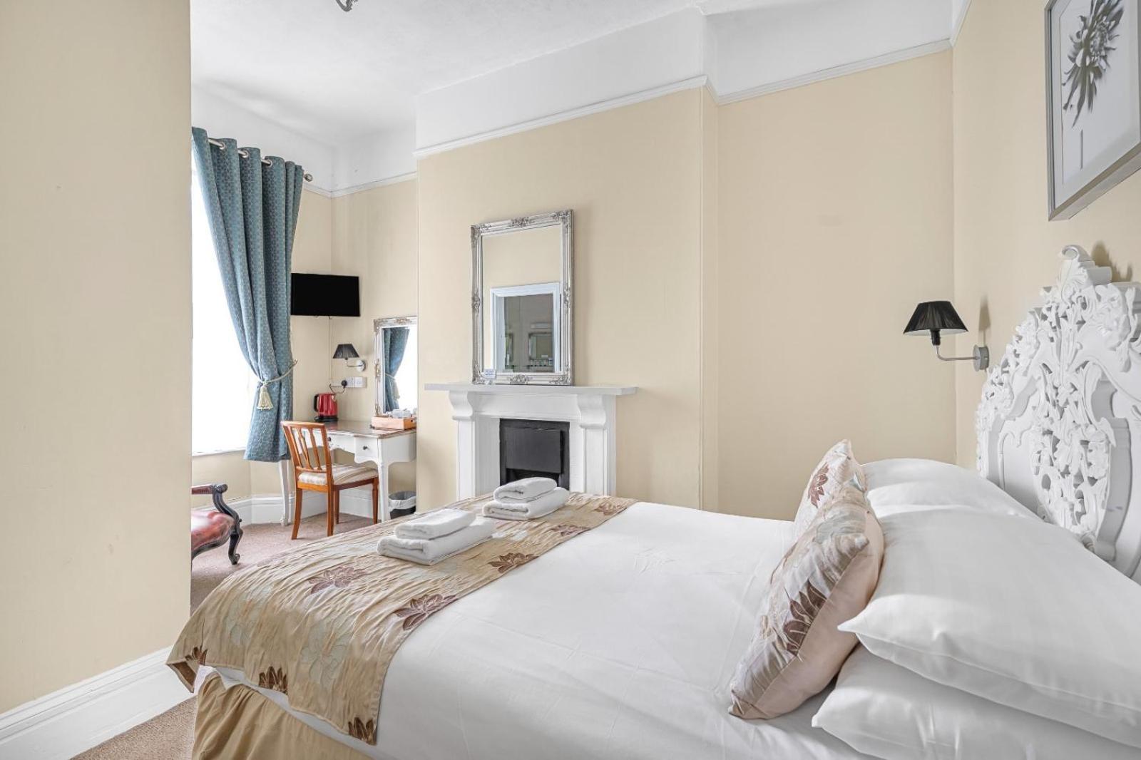 Summerlands Guest House ทอร์คิ ภายนอก รูปภาพ