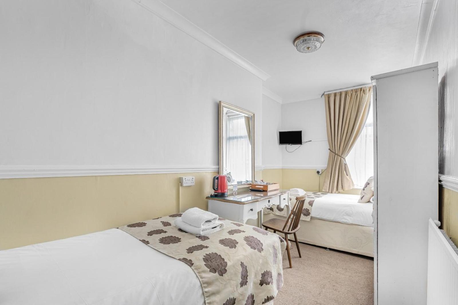 Summerlands Guest House ทอร์คิ ภายนอก รูปภาพ